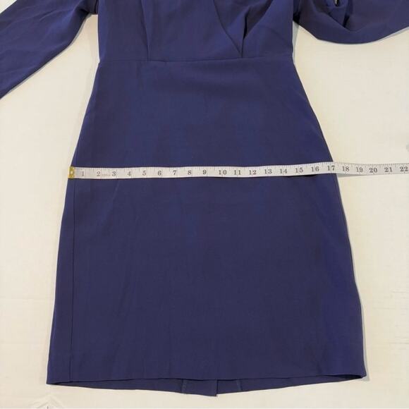 MM Lafleur Niko Dress Dark Blue
Sheath Faux Wrap Knee Length, Size 4 - Picture 13 of 14